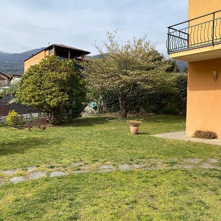 Casa Vacanza Veronica Con Giardino Вербания Экстерьер фото