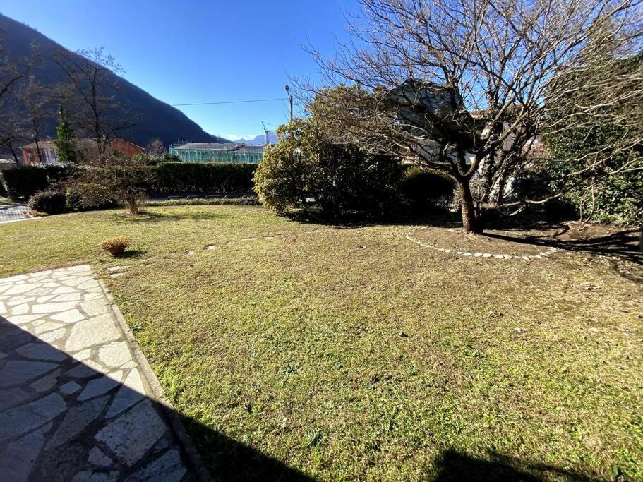 Casa Vacanza Veronica Con Giardino Вербания Экстерьер фото